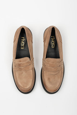 Bracciano sand moccasin.