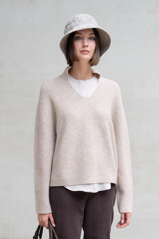 Trento beige sweater