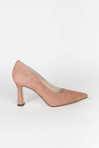 SALON DIVAS ANTE TACON ALTO MAQUILLAJE