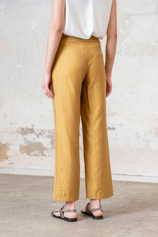 PANTALON CRUZADO TOSTADO