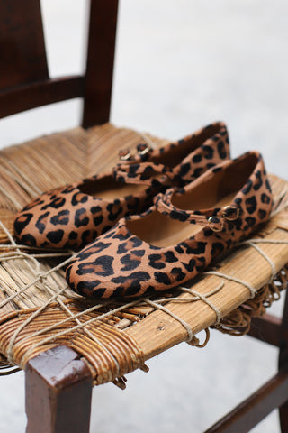 Mary Jane Maggiore animal print ballerina