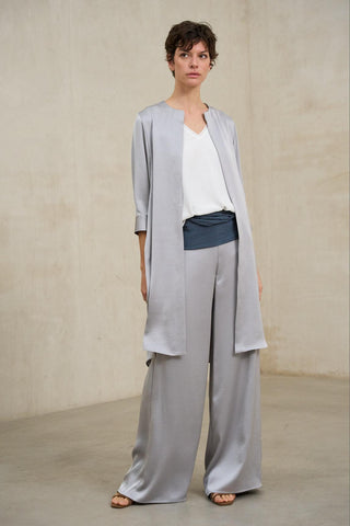 Levita Náyade gris azulado