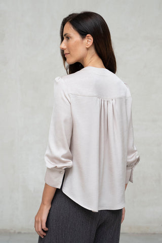 Blusa Fermo nude arrugada