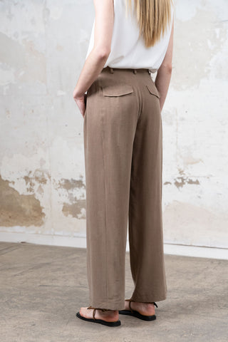 PANTALON ELISA GOMA DELANTERO MARRON