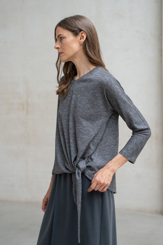 JERSEY ANCONA CUELLO PICO LAZADA GRIS MEDIO