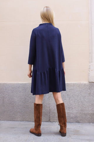 VESTIDO EVASE VOLANTE AZUL MARINO