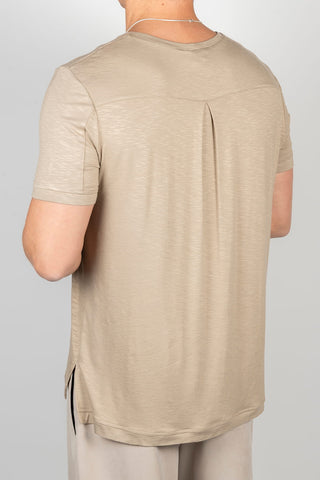 CAMISETA BEIGE BOLSILLOS MANGA CORTA