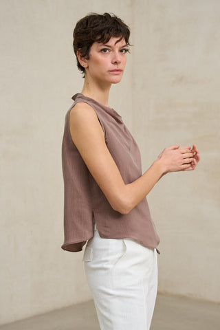 Top Nireya Topo suave