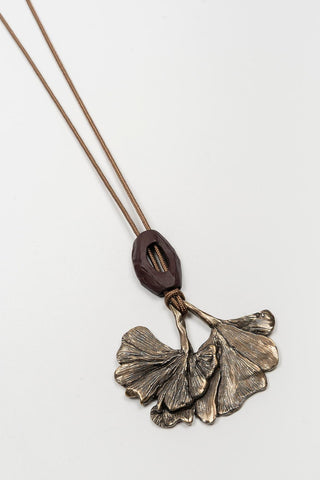 Collar Gineva Latón