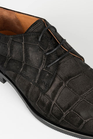 Lilo black shoe