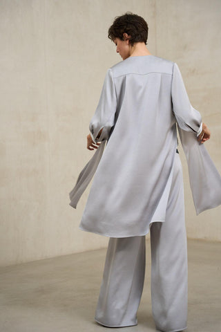 Levita Náyade gris azulado