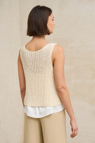 Elnara vest in ecru