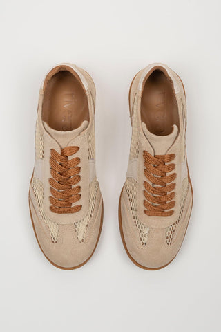 Calver off-white sneakers