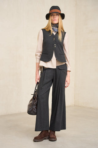 Charcoal grey Tudor vest