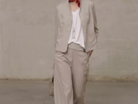 LOOK 74